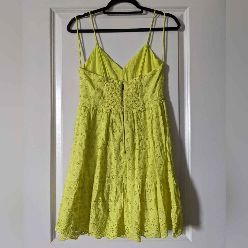 Alice + Olivia Fae Dress - Picture 3 of 6